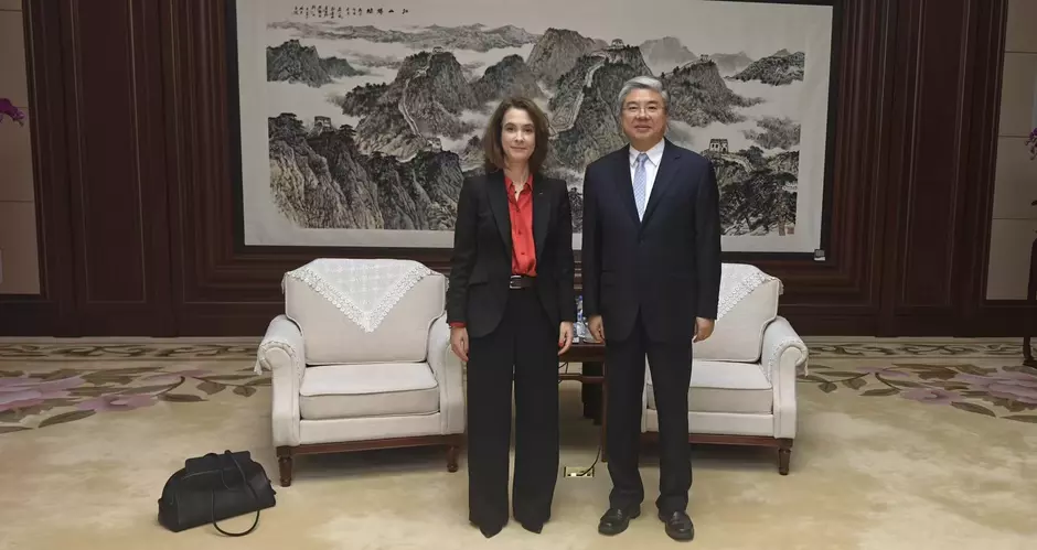 EB 2025.10访华照片-北京市长见面2.2